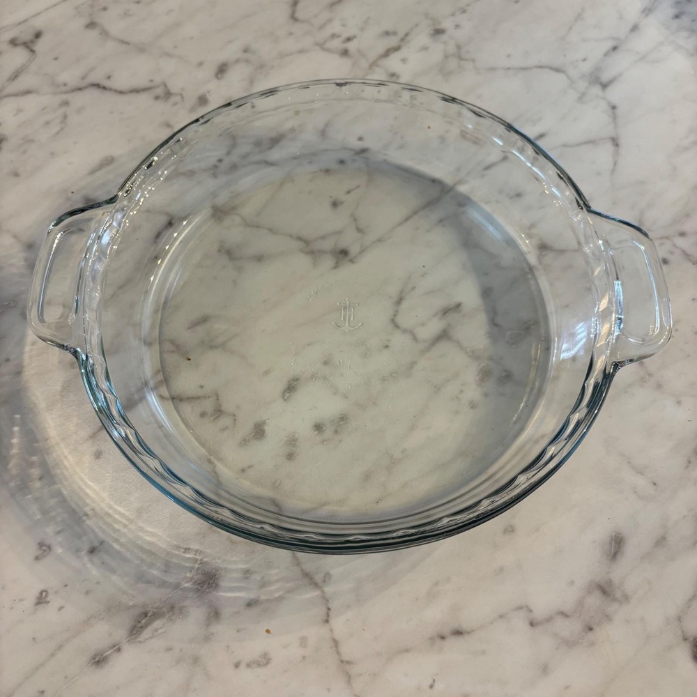 Anchor Hocking Fire King Clear Glass Pie Dish 9.5 Inch Round Baker with Handles
